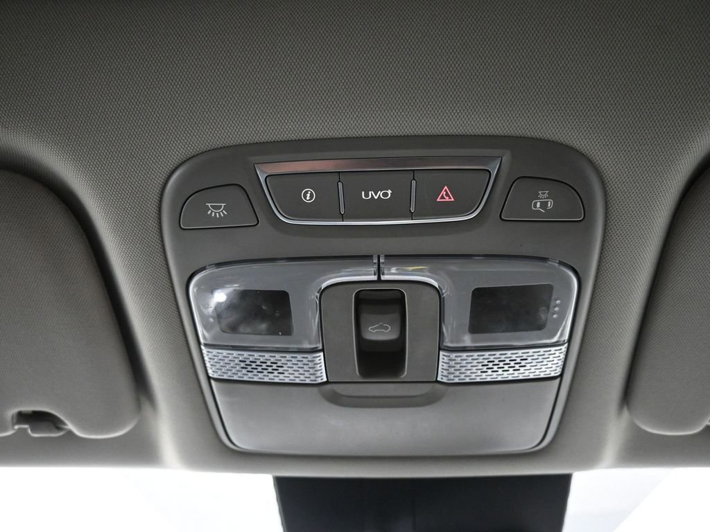 Certified 2022 Kia Telluride S image 17