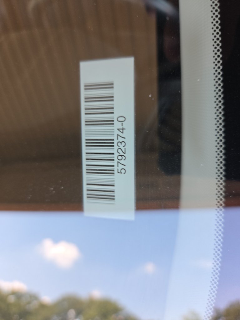 Used 2025 Hyundai Venue SEL FWD image 9