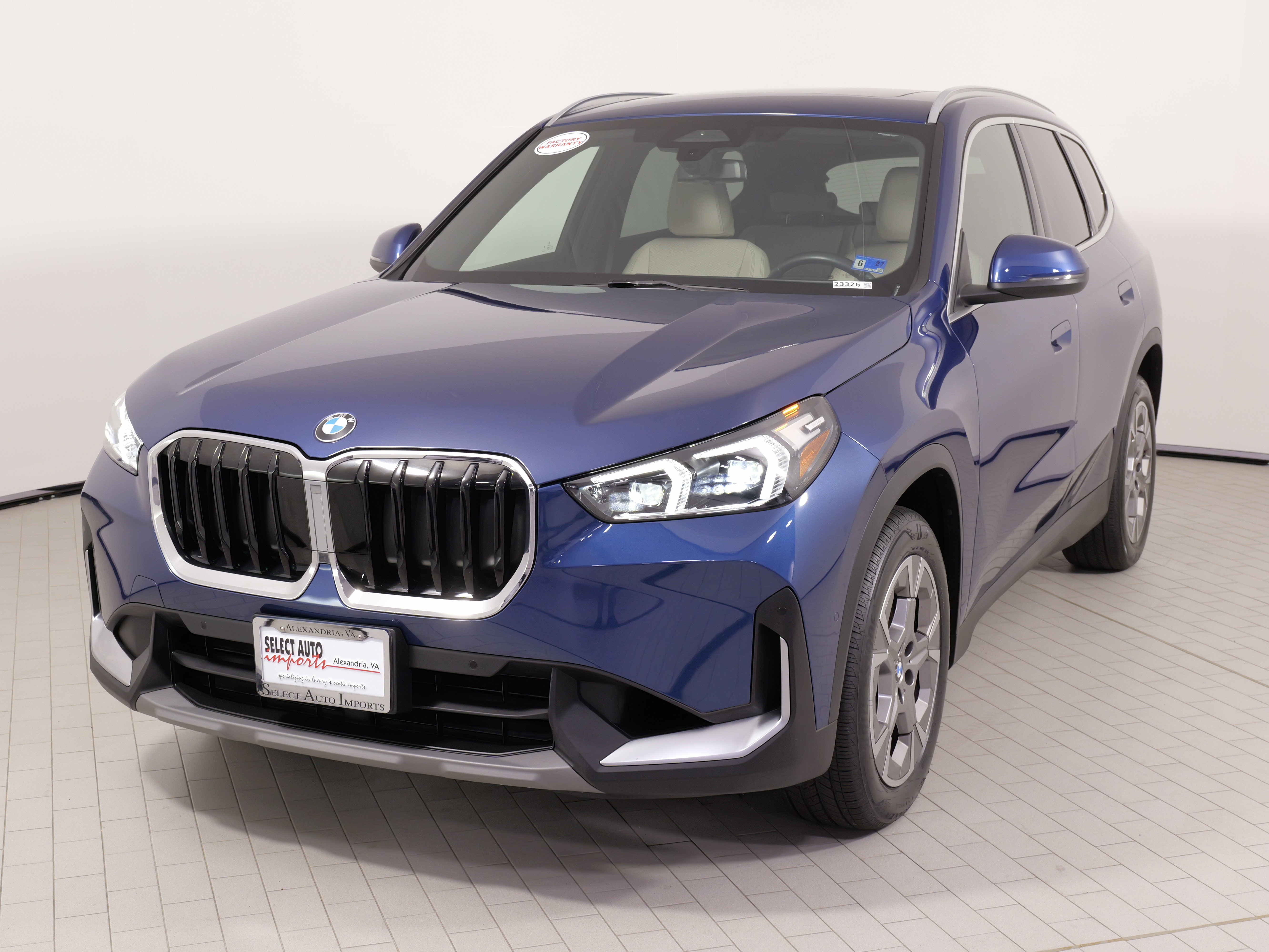 Used 2023 BMW X1 xDrive28i w/ Convenience Package AWD/4WD image 4