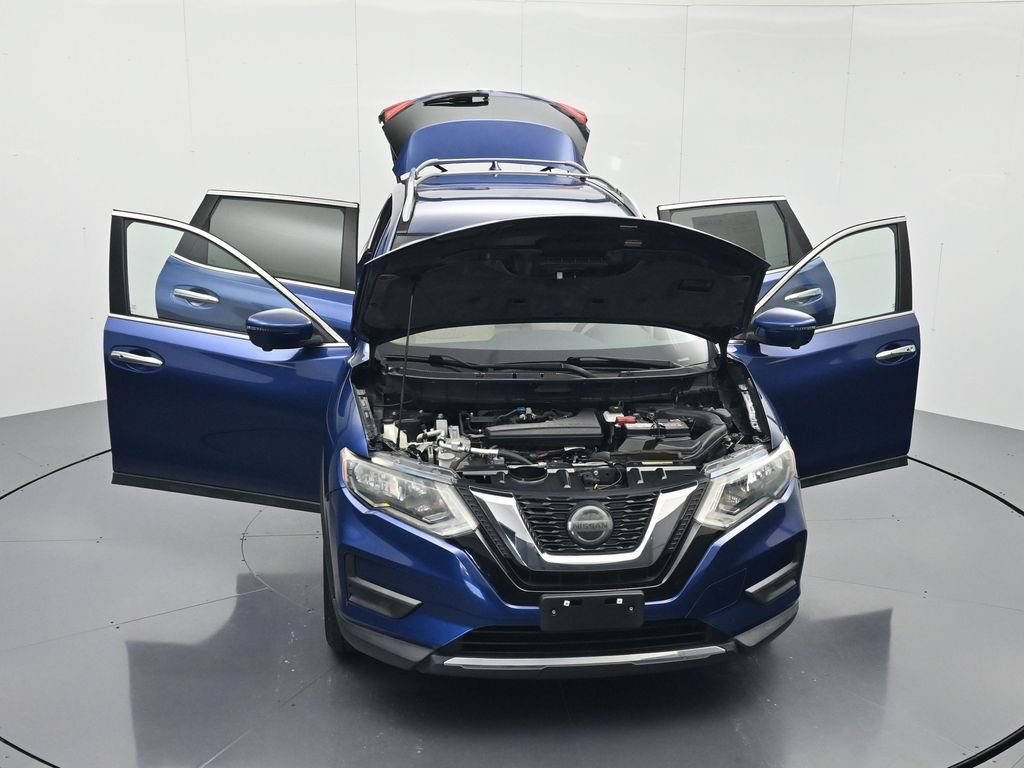 Used 2019 Nissan Rogue SV w/ Premium Package FWD image 44