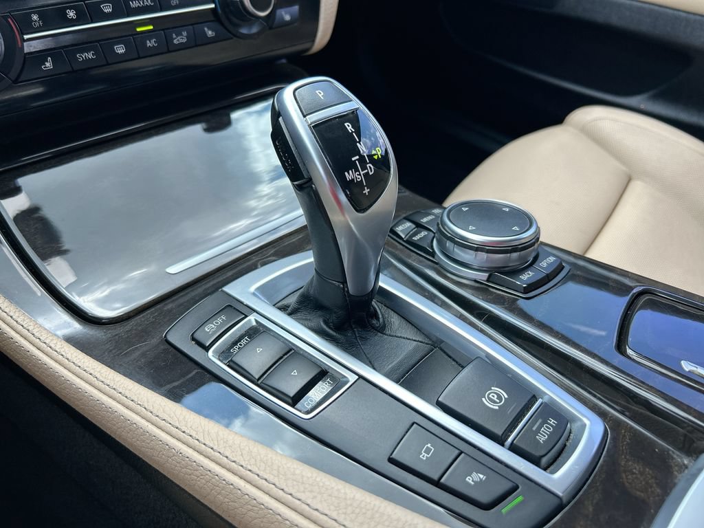 Used 2016 BMW 528i Sedan RWD image 26