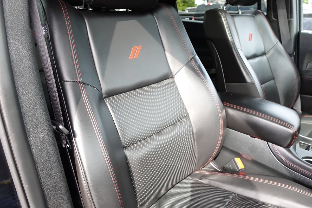 Used 2025 Dodge Durango R/T w/ Blacktop Package AWD/4WD image 31