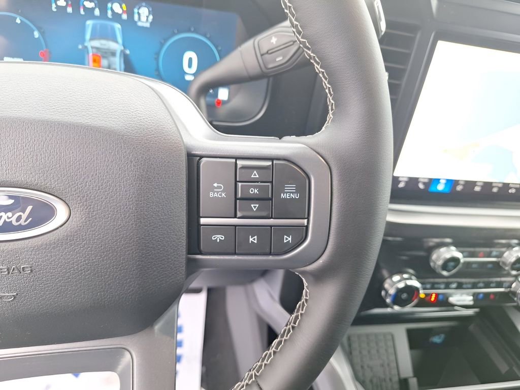 New 2026 Ford F350 Lariat w/ Black Appearance Package image 24