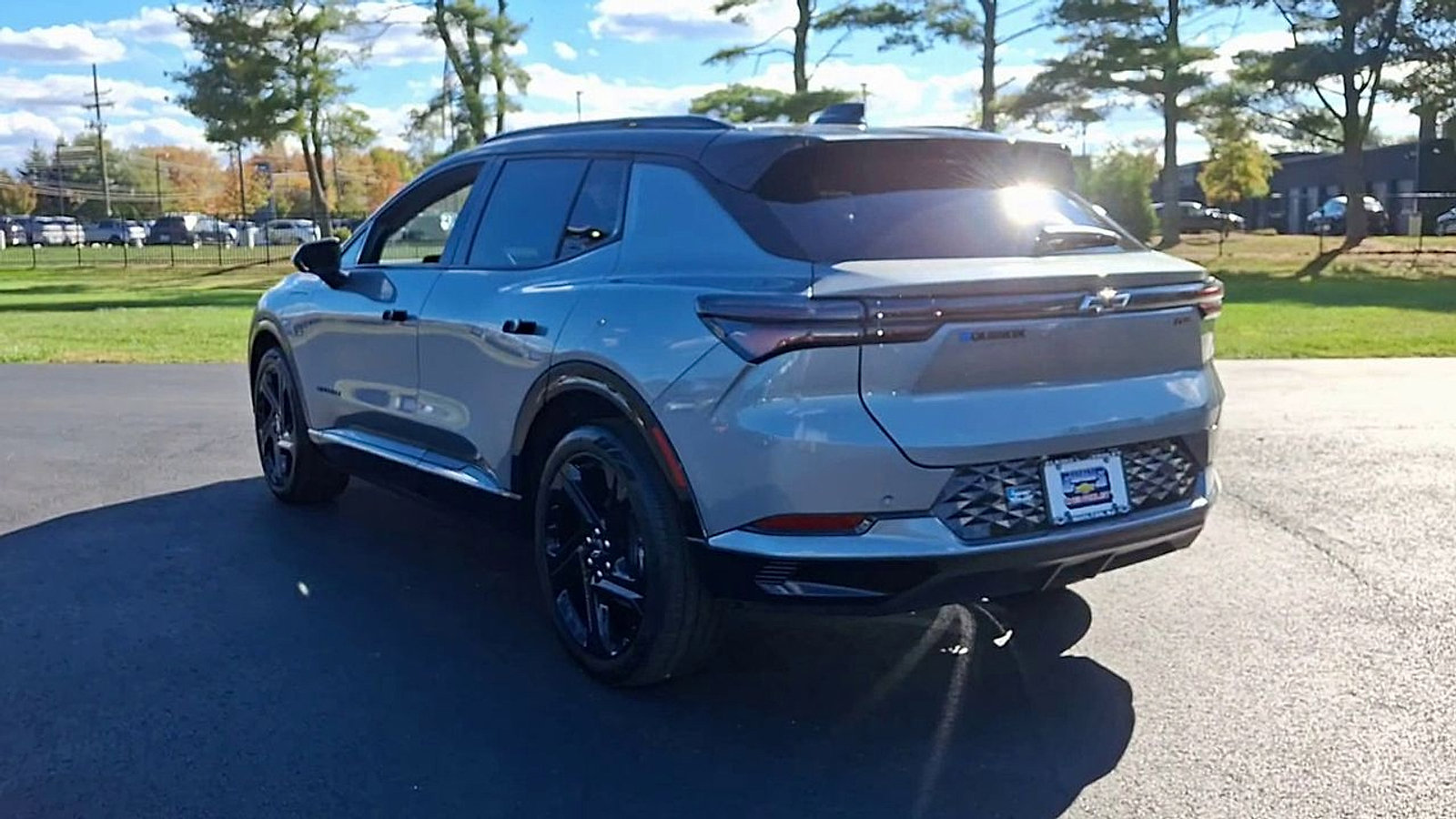 New 2026 Chevrolet Equinox EV RS image 2