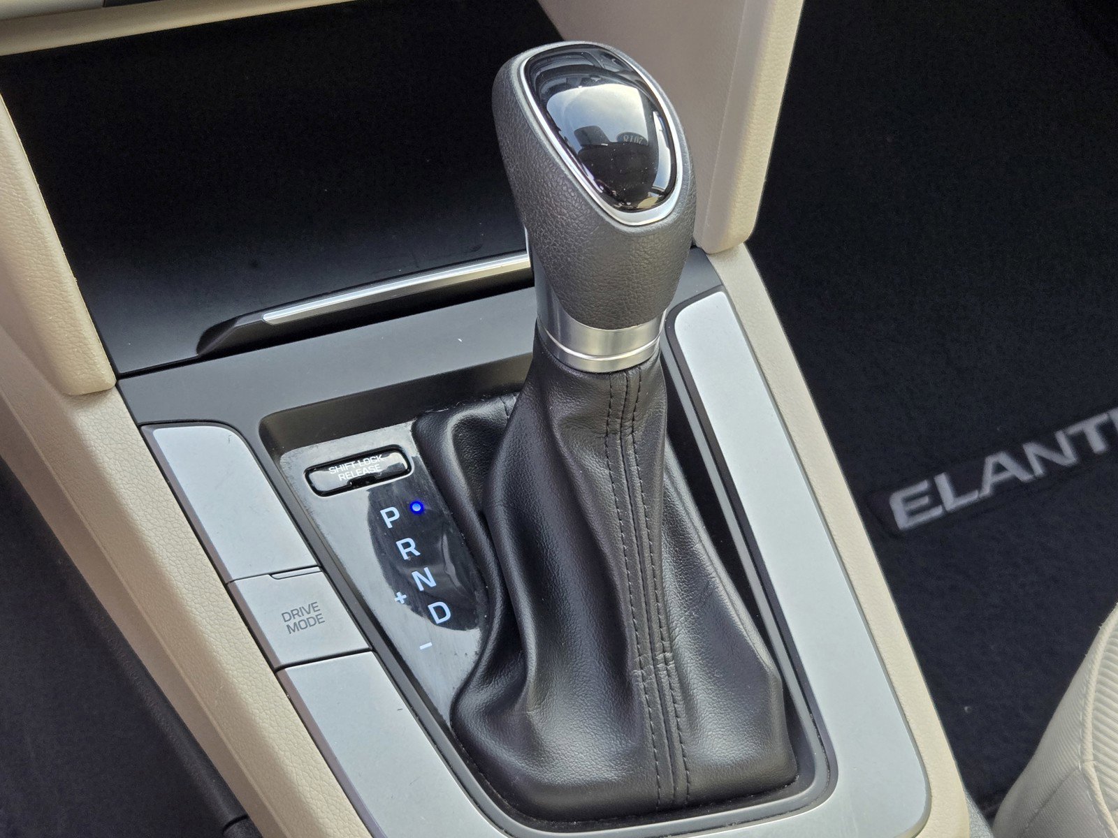 Used 2018 Hyundai Elantra SEL image 20