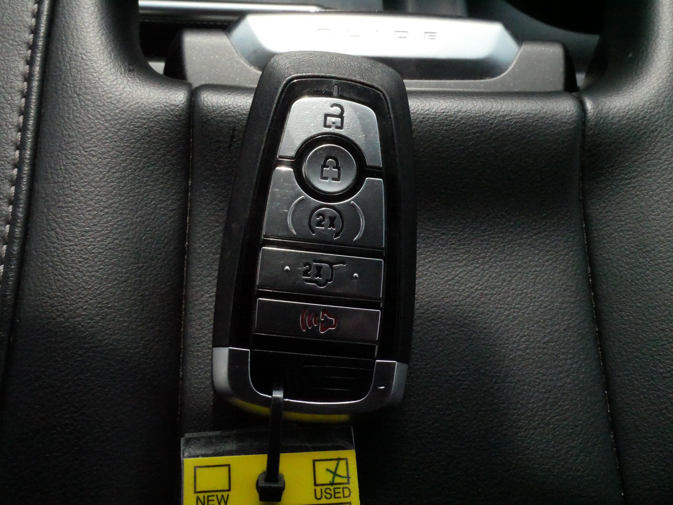 Used 2025 Ford Expedition Platinum AWD/4WD image 29