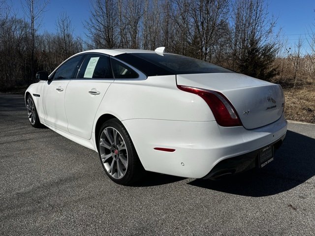 Used 2019 Jaguar XJ R-Sport image 8