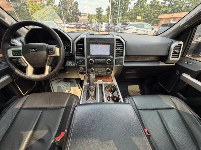 Used 2018 Ford F150 Lariat w/ Equipment Group 502A Luxury AWD/4WD image 13