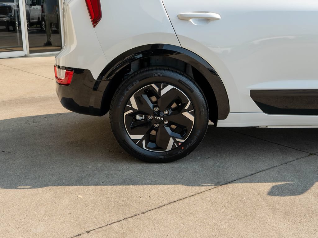 New 2026 Kia Niro Wind w/ Wind Preserve Package FWD image 32