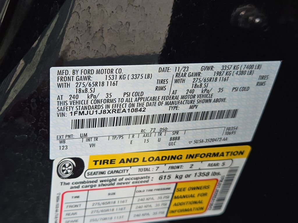 Used 2024 Ford Expedition XLT image 15