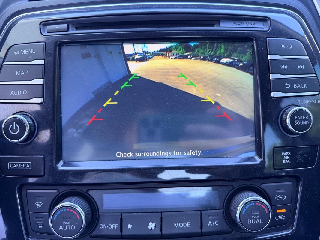 Used 2016 Nissan Maxima 3.5 SV FWD image 19