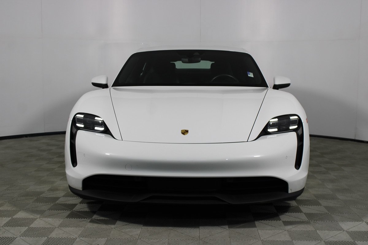 Used 2023 Porsche Taycan RWD image 28