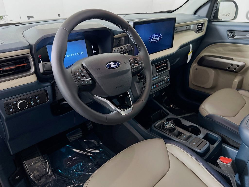 New 2026 Ford Maverick Lariat image 3