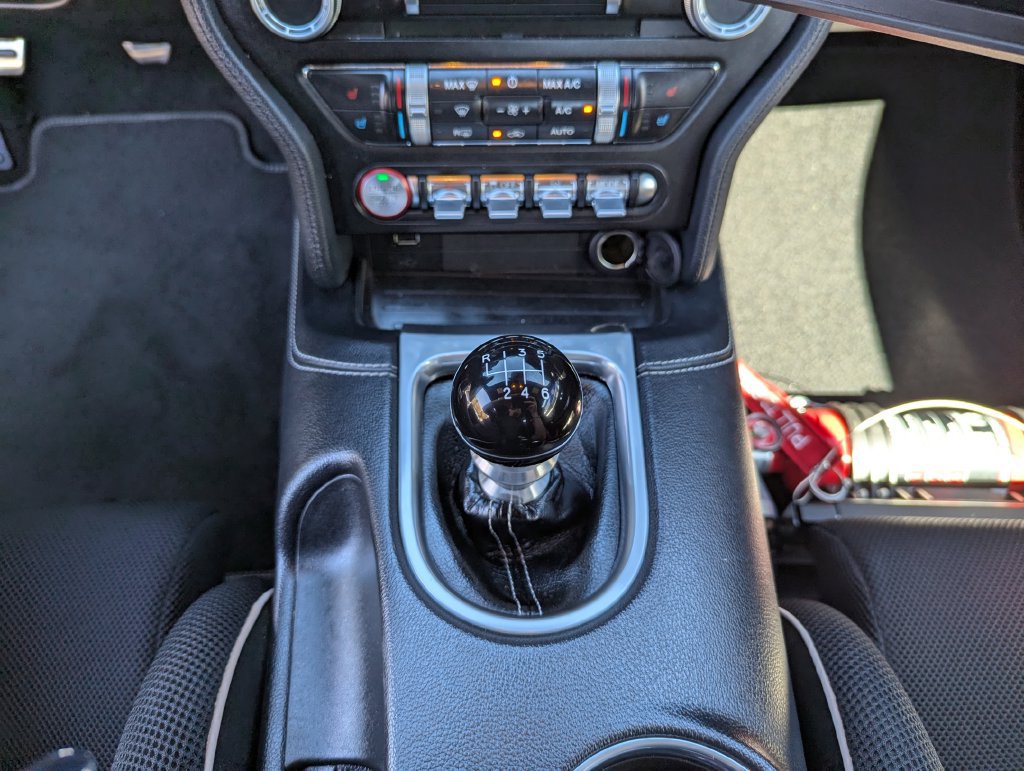 Used 2019 Ford Mustang GT Premium w/ GT Performance Package RWD image 28