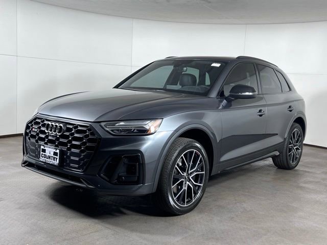 Used 2023 Audi SQ5 Premium Plus w/ Premium Plus Package AWD/4WD image 3
