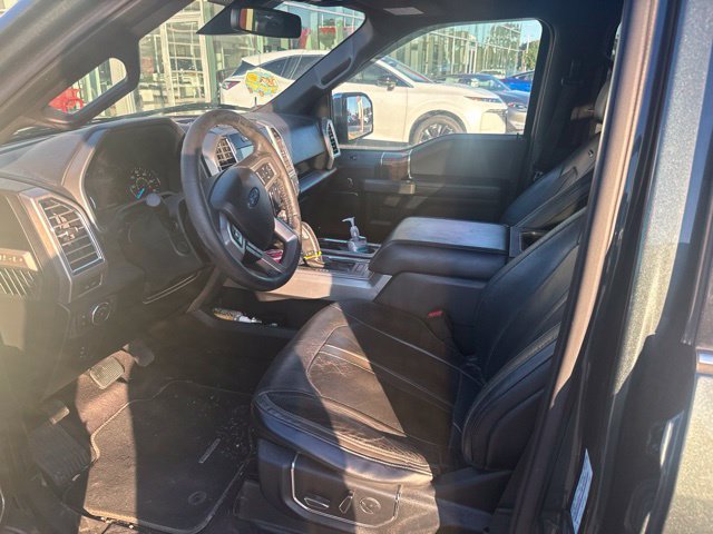 Used 2015 Ford F150 Platinum w/ Equipment Group 701A Luxury RWD image 12