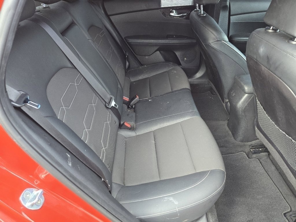 Used 2022 Kia Forte GT-Line image 17