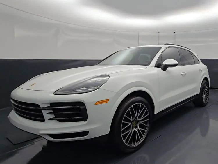 Used 2022 Porsche Cayenne AWD/4WD image 9