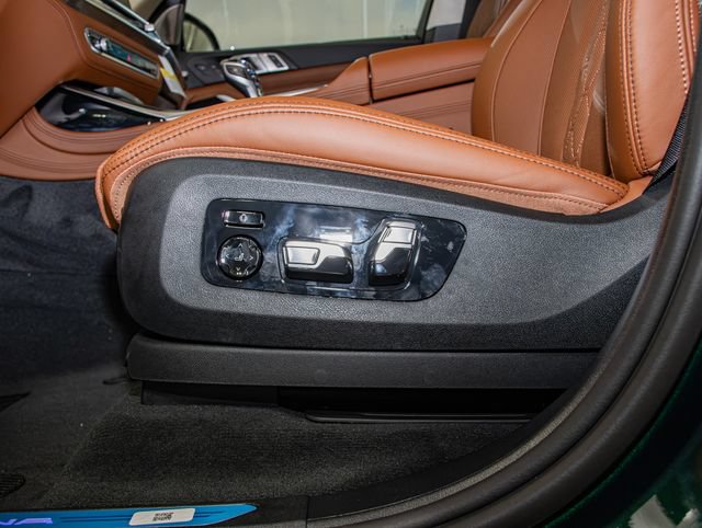 New 2026 BMW ALPINA XB7 AWD/4WD image 13