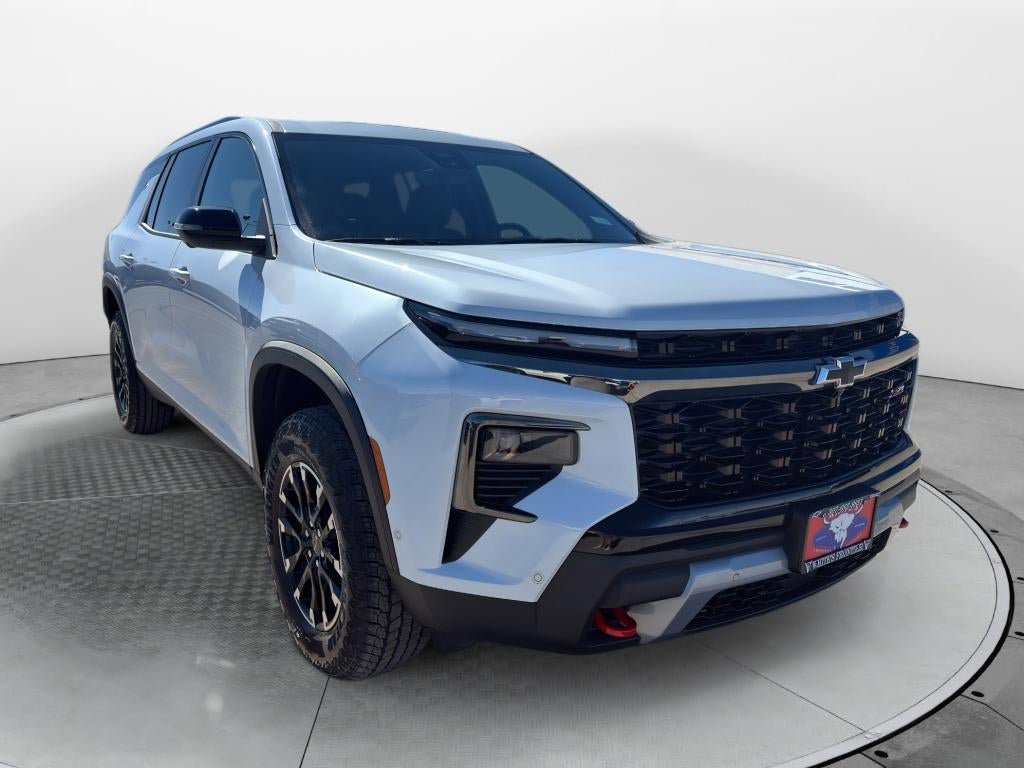New 2026 Chevrolet Traverse Z71 w/ Enhanced Driving Package AWD/4WD image 3