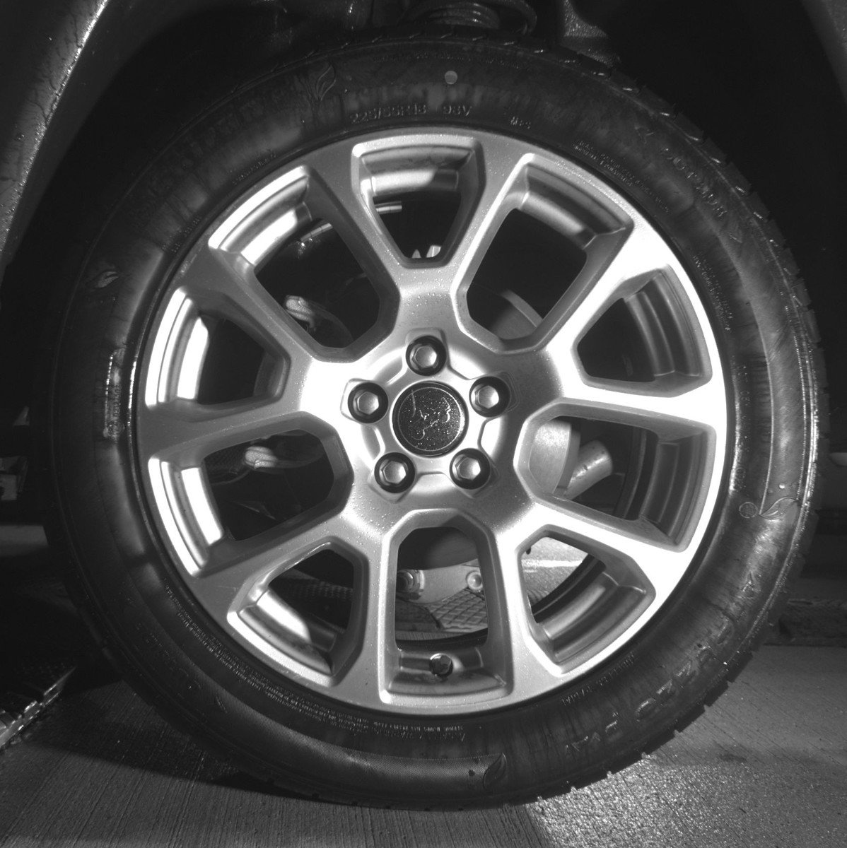 Used 2025 Jeep Compass Limited image 14