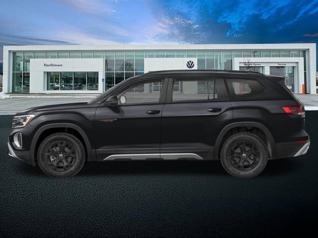 New 2026 Volkswagen Atlas Peak Edition AWD/4WD image 3