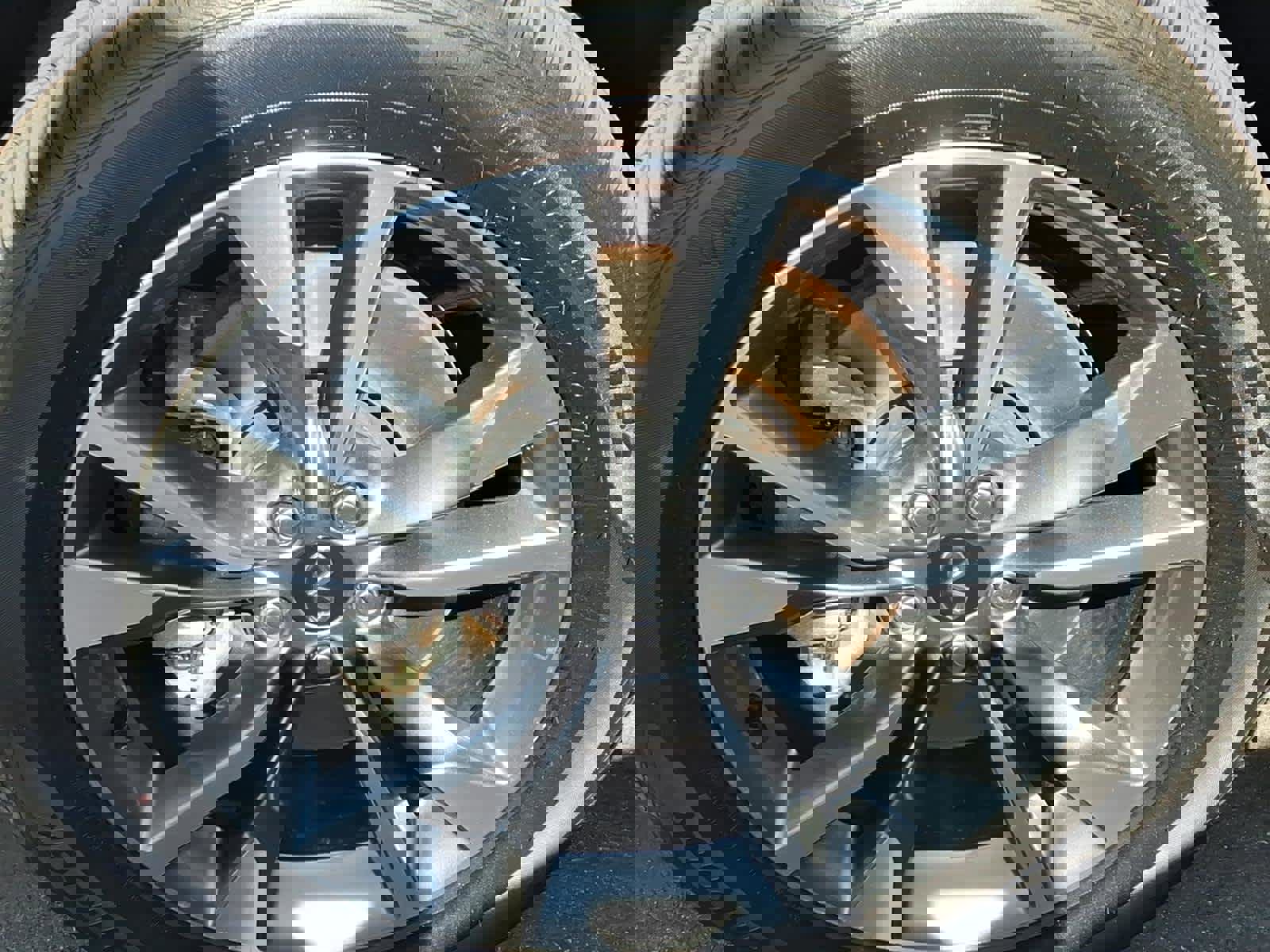 Certified 2023 INFINITI QX60 Luxe w/ Performance Audio Package image 7