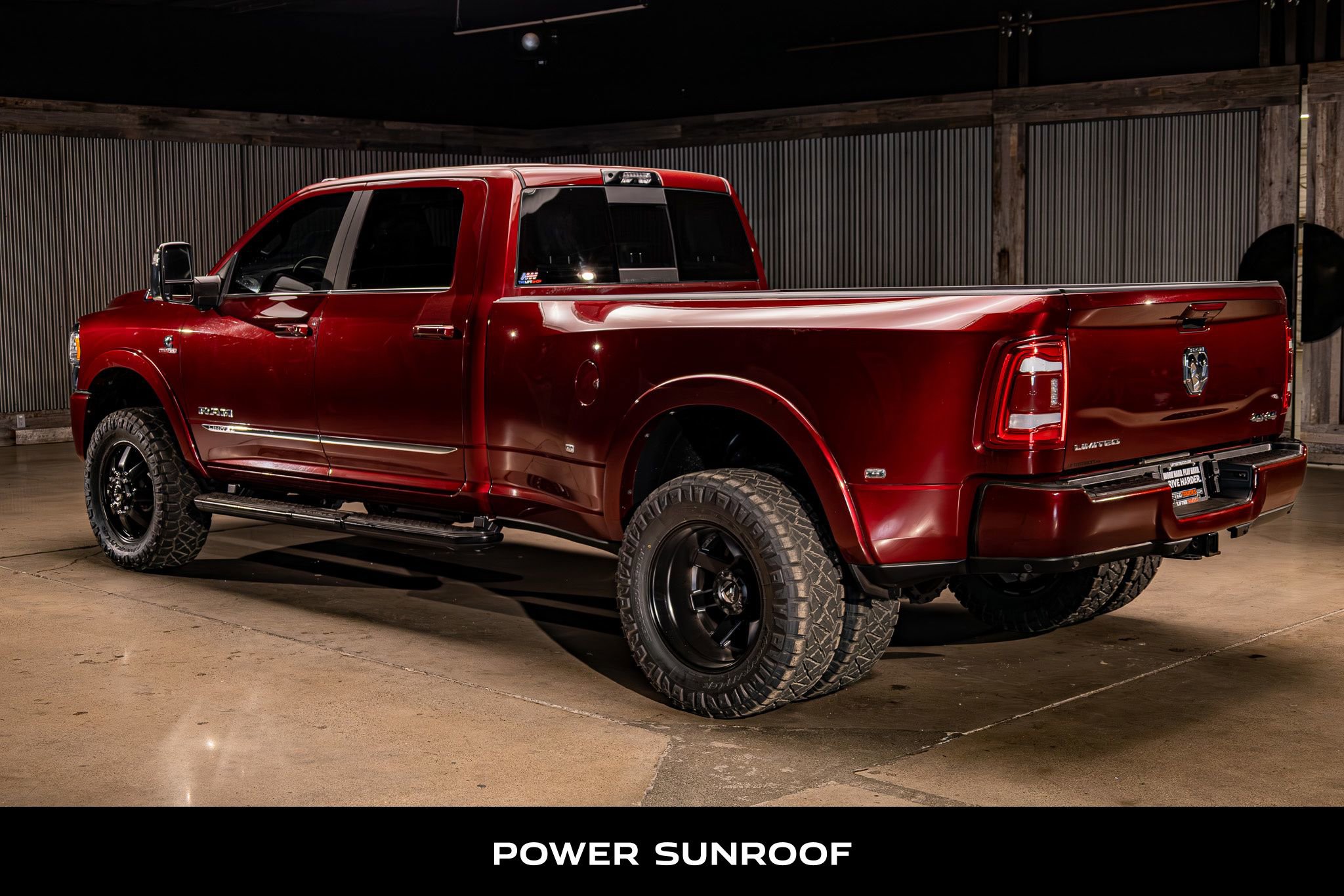 Used 2024 RAM 3500 Limited image 7