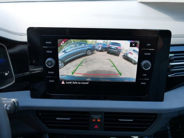 New 2025 Volkswagen Jetta SE FWD image 12