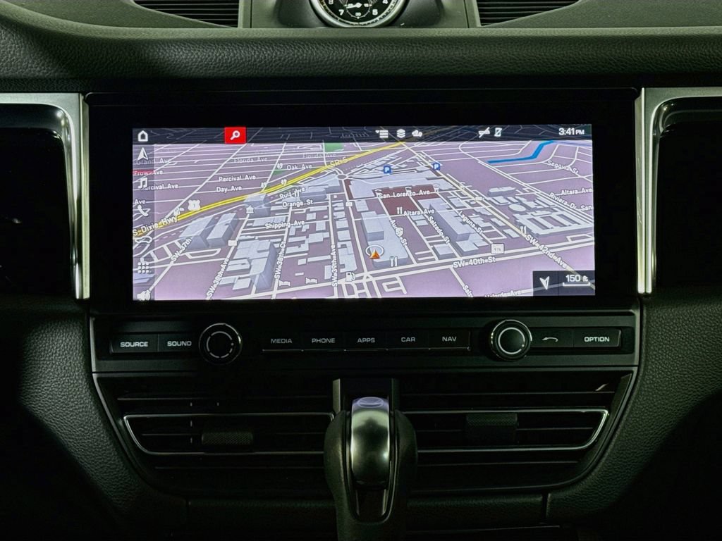 Certified 2021 Porsche Macan S AWD/4WD image 15