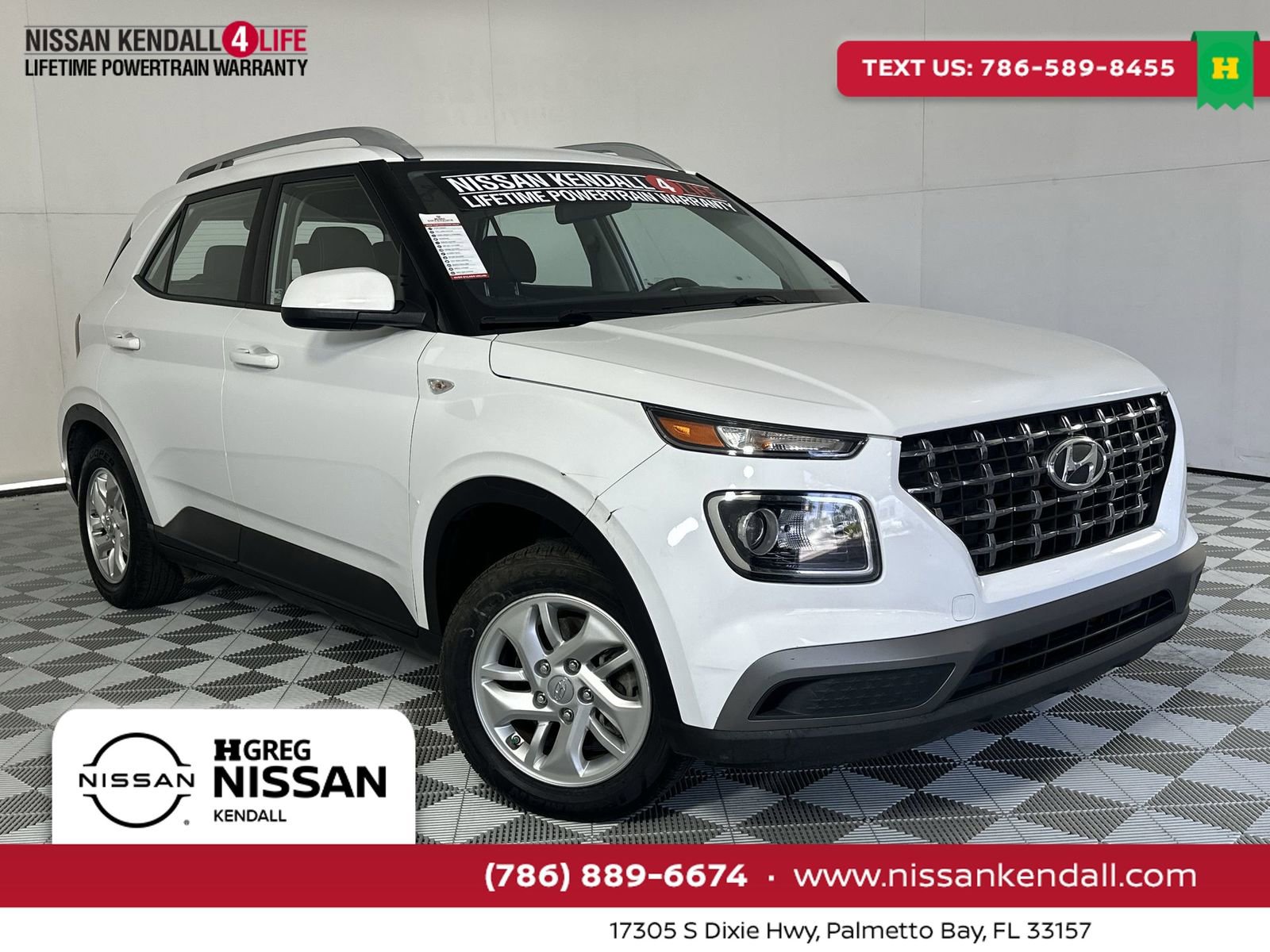 Used 2020 Hyundai Venue SEL FWD image 1