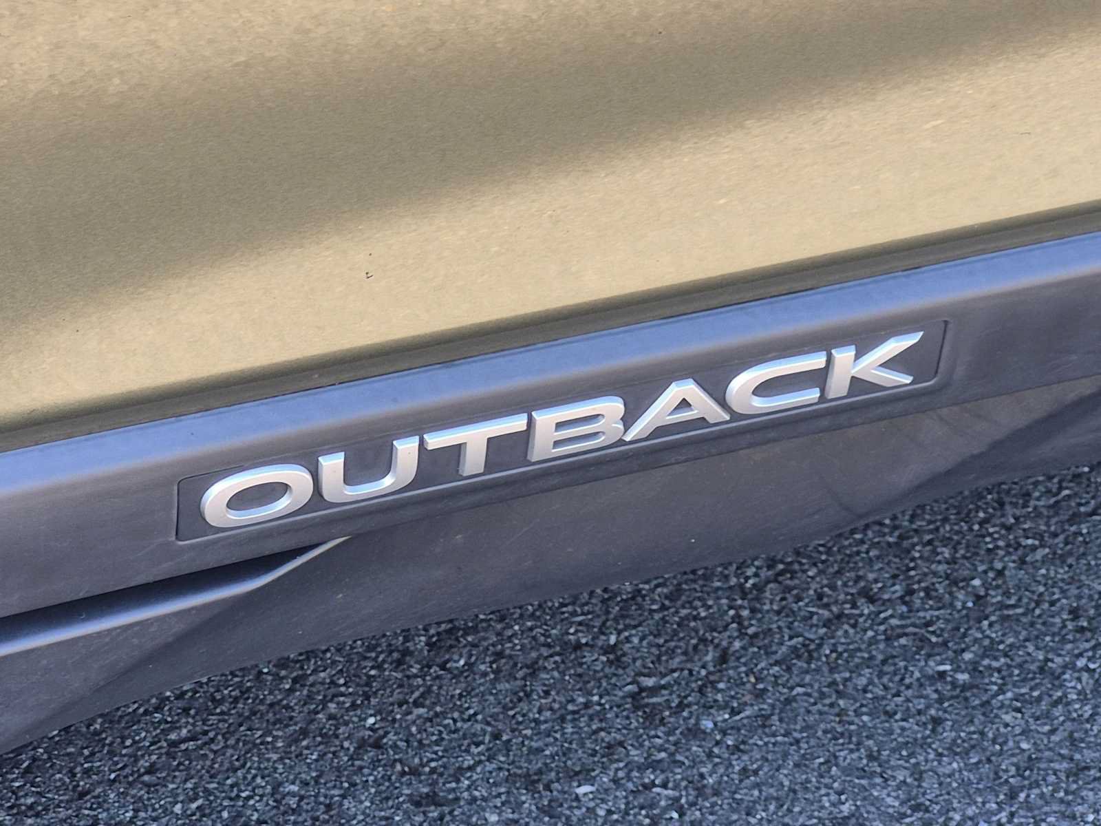 Used 2015 Subaru Outback 2.5i Limited AWD/4WD image 13