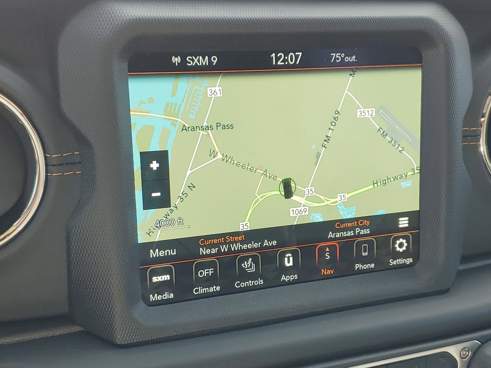 Used 2021 Jeep Wrangler Unlimited Sahara image 20