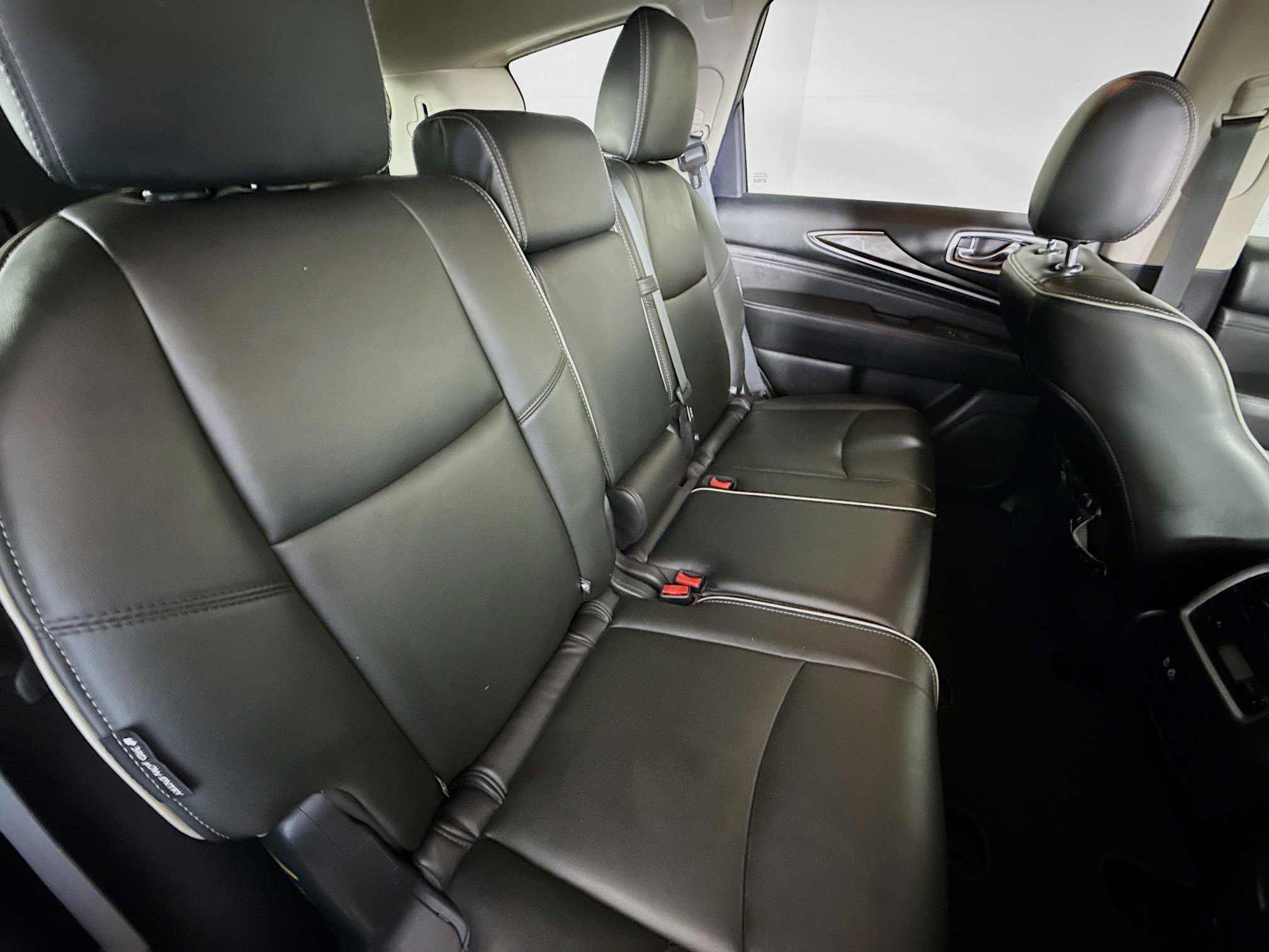 Used 2019 INFINITI QX60 Luxe image 36