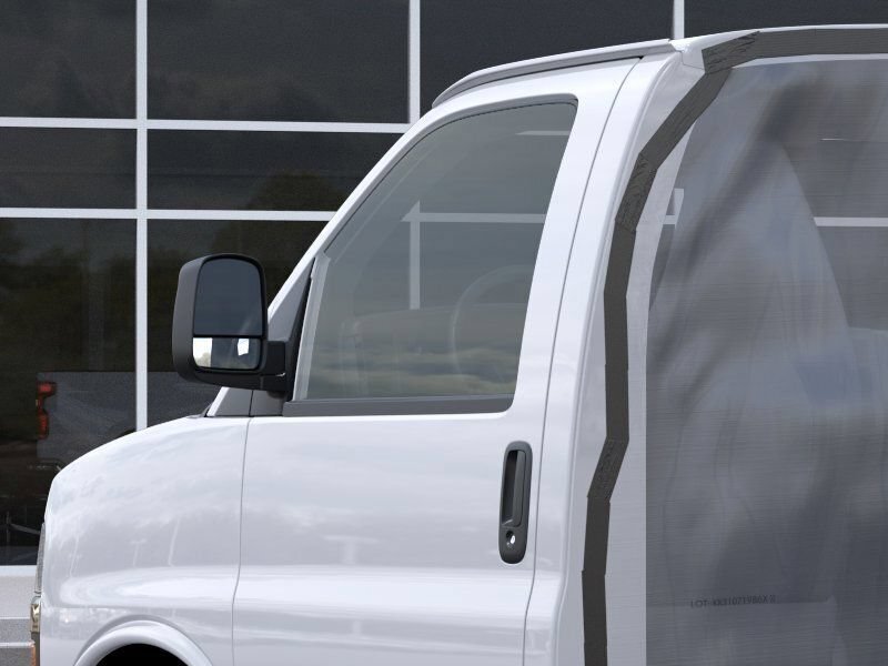 New 2026 Chevrolet Express 4500 w/ Power Convenience Package RWD image 13