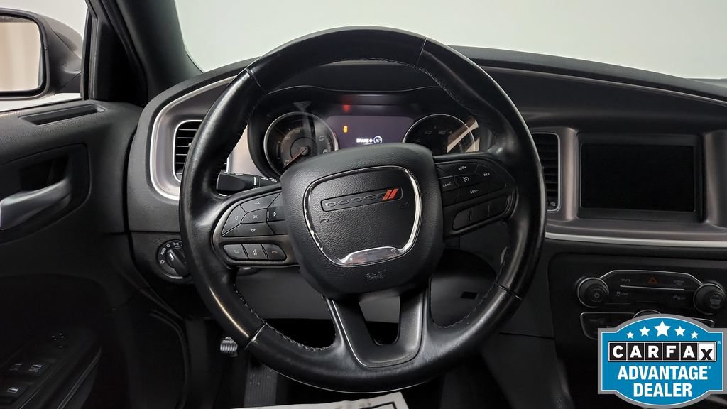 Used 2022 Dodge Charger SXT RWD image 25