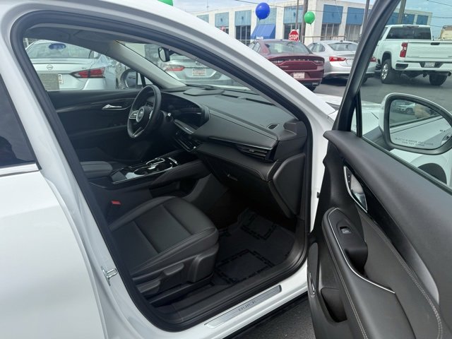 Used 2024 Buick Envision Preferred image 13