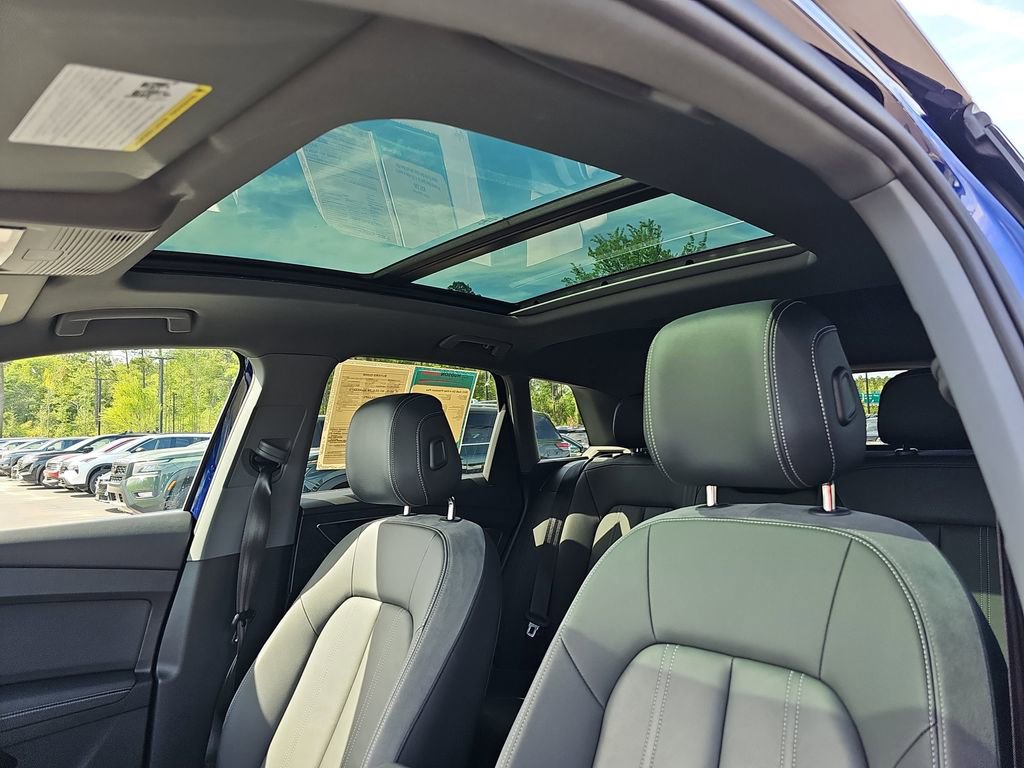 Used 2023 Audi Q4 e-tron Premium Plus w/ Premium Plus image 34