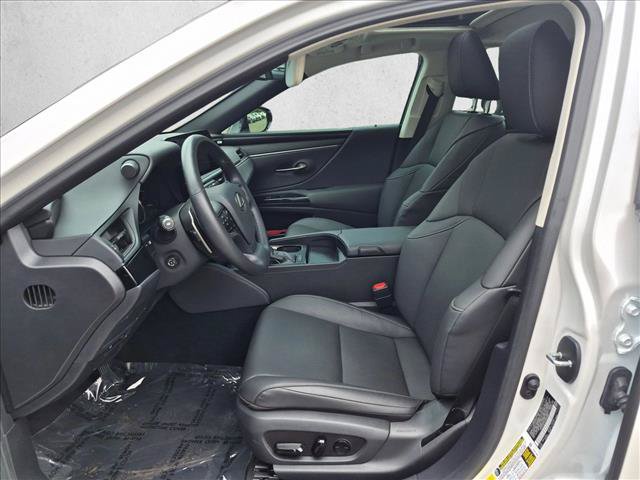 Certified 2025 Lexus ES 350 w/ Premium Package FWD image 12