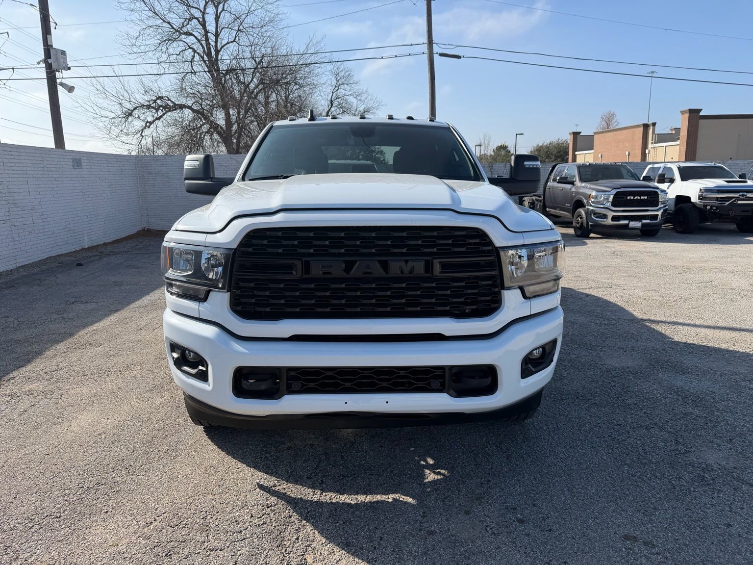 Used 2023 RAM 3500 Big Horn w/ Night Edition image 10