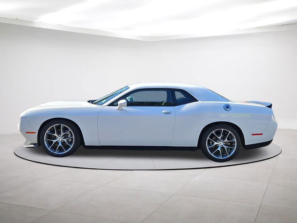 Used 2023 Dodge Challenger GT image 4