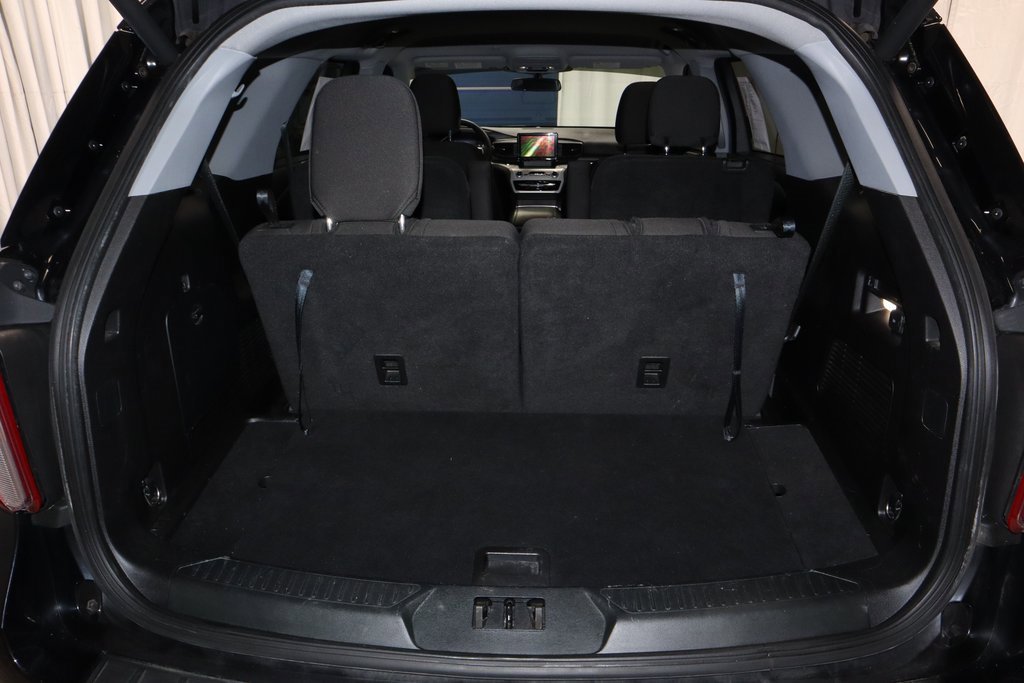 Certified 2021 Ford Explorer XLT image 16