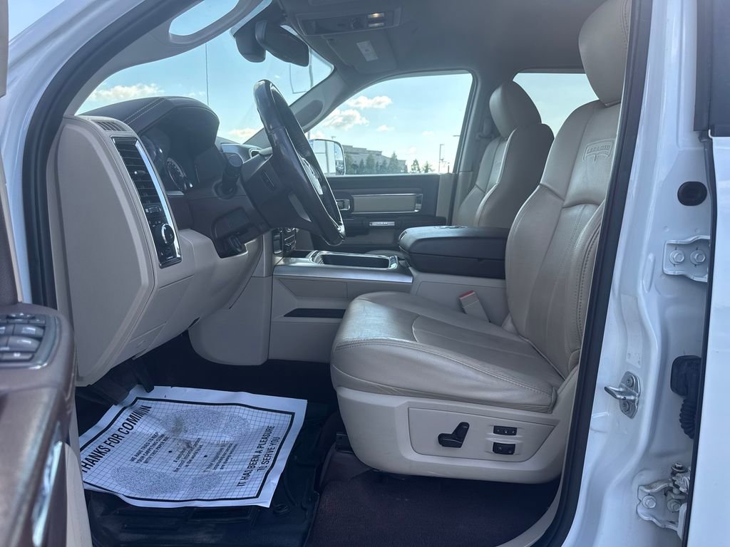 Used 2018 RAM 2500 Laramie w/ Cold Weather Group AWD/4WD image 28