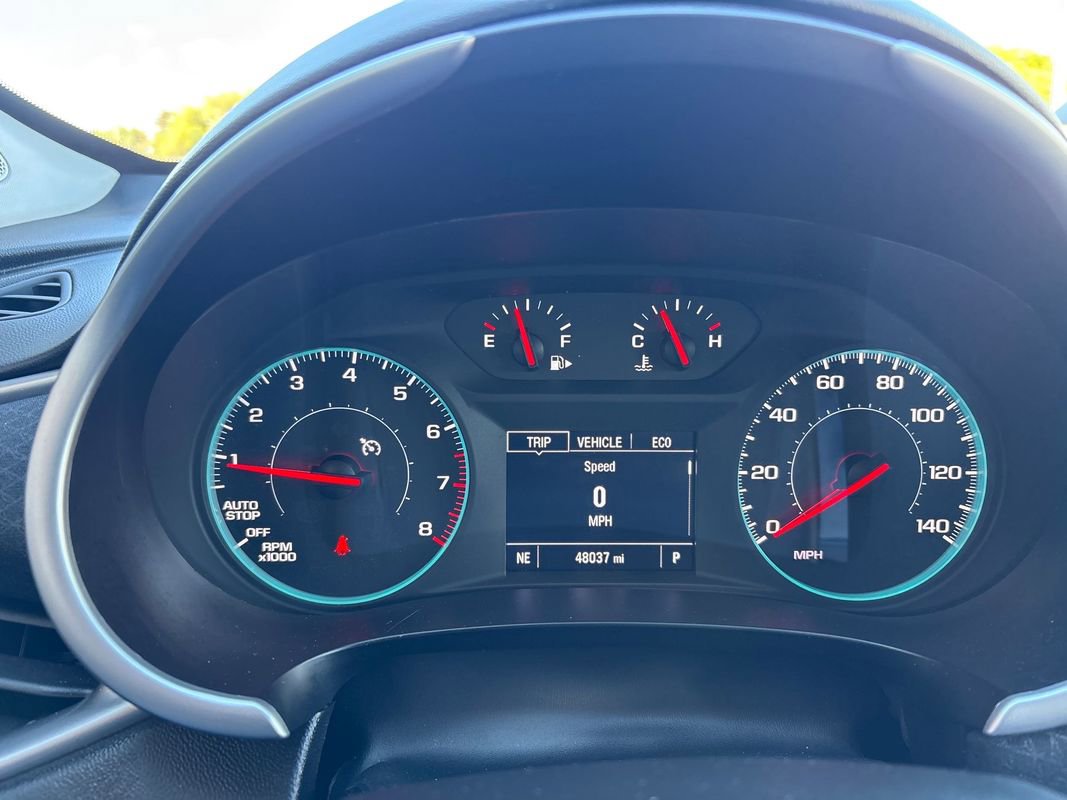 Used 2024 Chevrolet Malibu LT FWD image 11