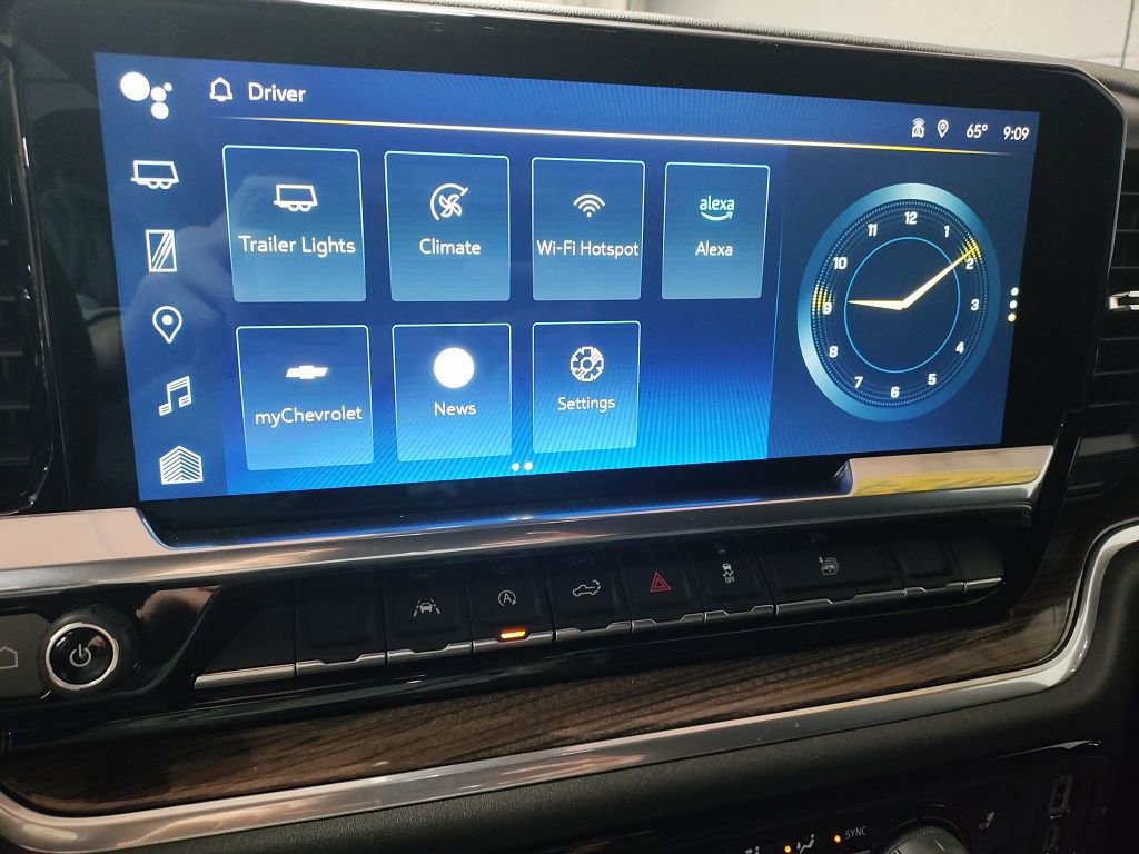 Used 2024 Chevrolet Silverado 1500 LT AWD/4WD image 28