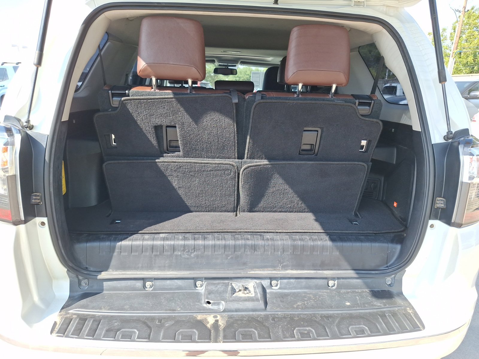 Used 2015 Toyota 4Runner Limited AWD/4WD image 37