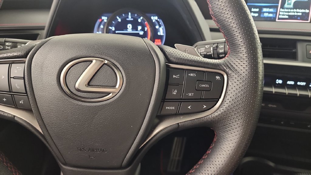 Used 2019 Lexus UX 200 F Sport w/ F Sport Premium Package FWD image 18