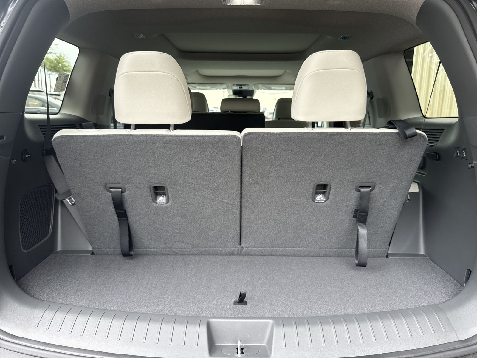 New 2027 Hyundai Santa Fe Limited AWD/4WD image 27