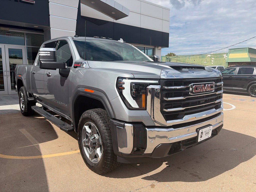 New 2026 GMC Sierra 2500 SLT w/ SLT Premium Package AWD/4WD image 2
