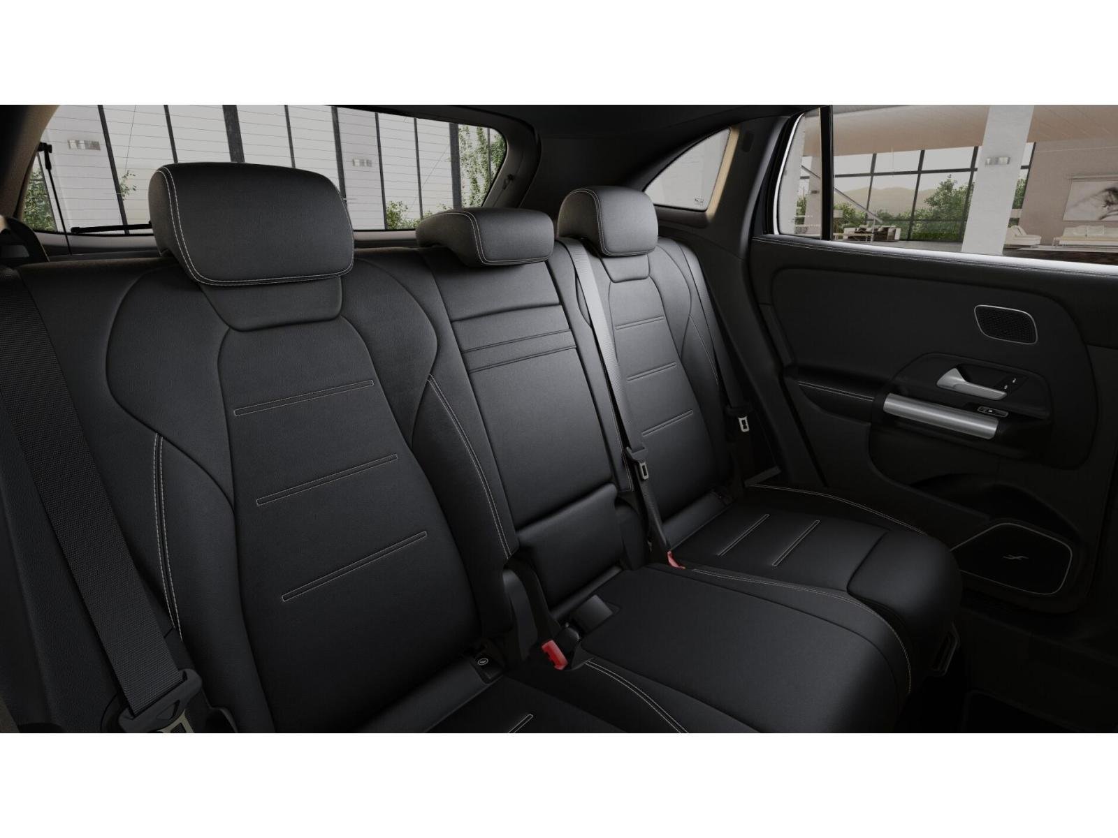 New 2026 Mercedes-Benz GLA 250 4MATIC image 5